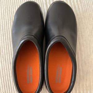 Merrell encore nova 2 women’s size 9